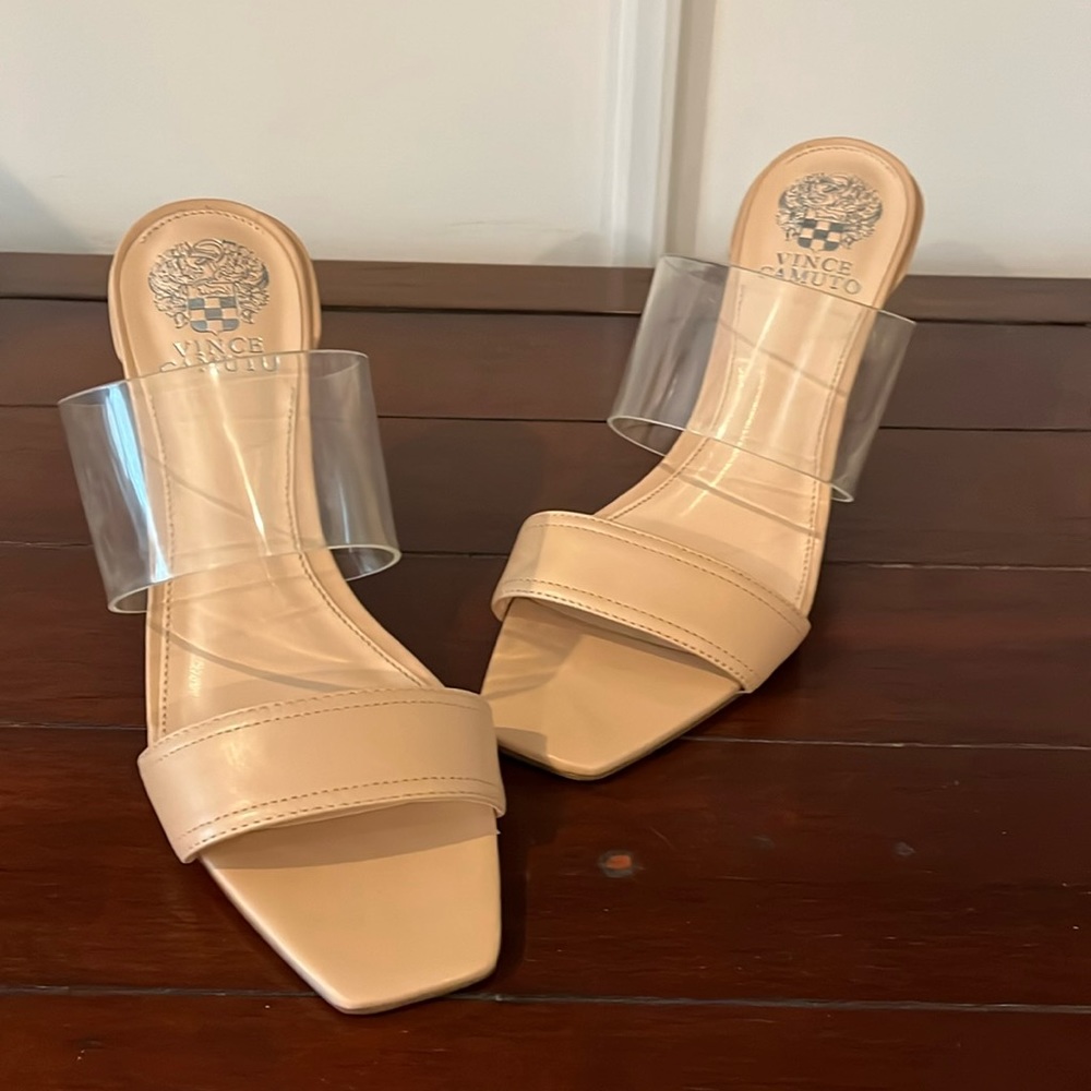 NBW Vince  Camuto tan and clear Sandal heel size 8.5